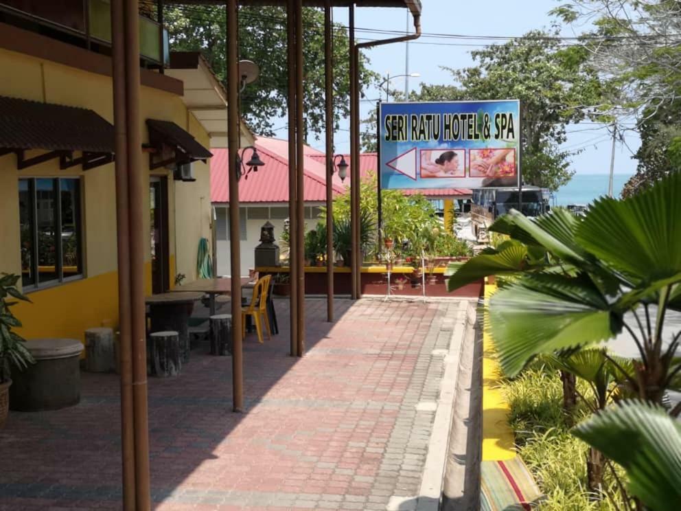 Seri Ratu Hotel & Spa Port Dickson Exterior photo